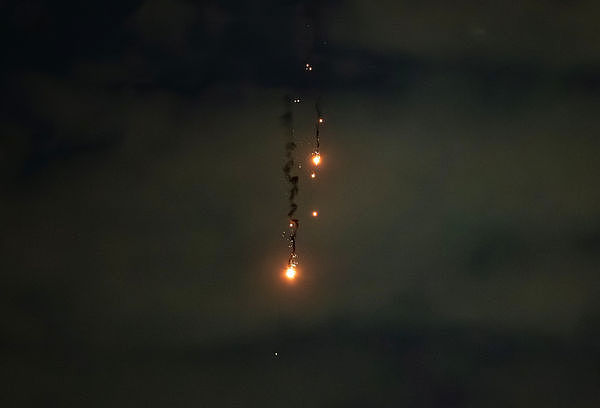 俄军无人机大规模空袭！基辅凌晨警报狂响，西部城市也传爆炸声（图） - 1