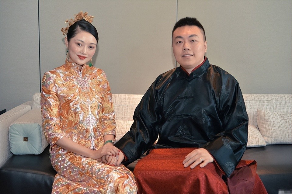 晚晚直播再掀争议：红极一时的“豆瓣三大女神”，为何全塌房了？（组图） - 14