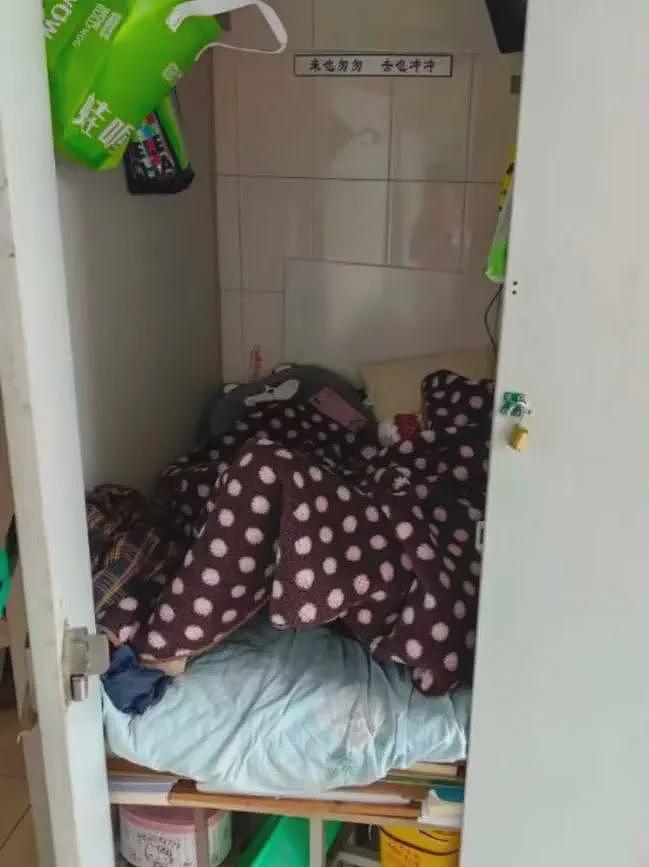 感动全校的宿管大爷猝死后,更荒诞的事情发生了(组图) - 23