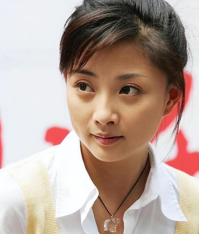 直到看完殷桃的家,终于明白她45岁却不着急结婚生子的原因了(组图) - 21