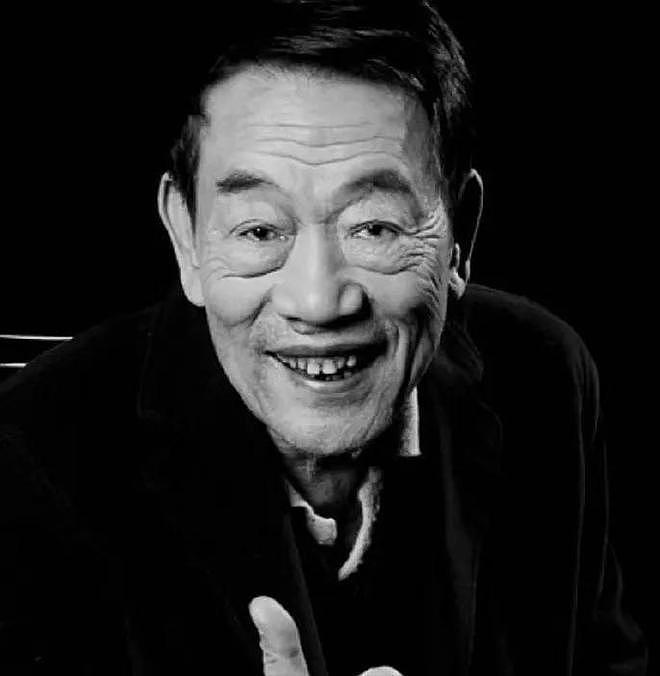 94岁杨少华高温天气被推去剪彩，下午就去世了，家属评论区沦陷（组图） - 1