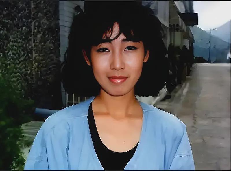 巨星型男被她玩个遍，圈内公认的“第一代集邮女皇”黎芷珊与何鸿燊关系硬（组图） - 7