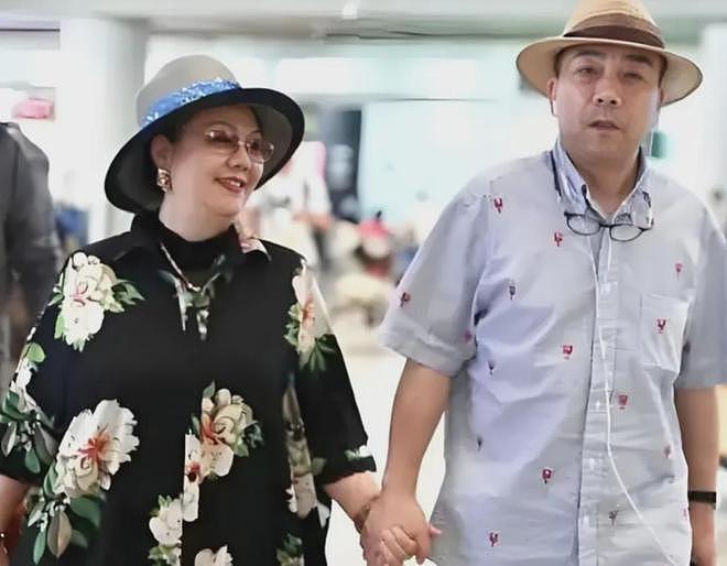 相声演员汪洋灵堂内涵杨少华儿子，杨议妻子发声：网友的眼睛雪亮（组图） - 14