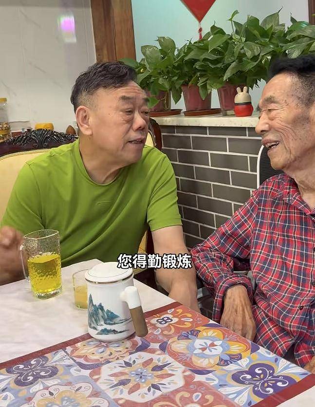 杨少华去世仅1天，恶心的一幕出现了！还不止一件（组图） - 17