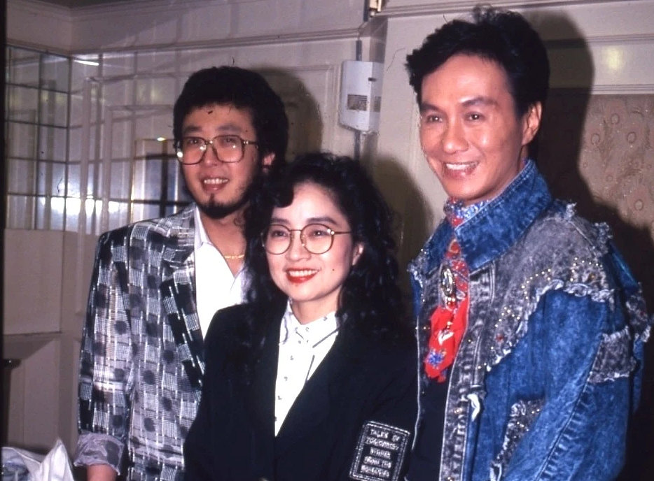 宣布终生单身！当面怼“赌王”、被刘德华下跪致敬，受情伤放弃婚姻？（组图） - 14