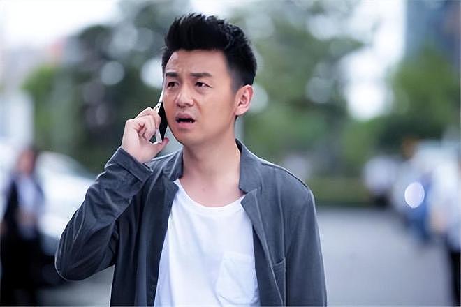汤唯，早就戳穿了雷佳音被“排挤”的真相，也给所有男演员提了醒（组图） - 11
