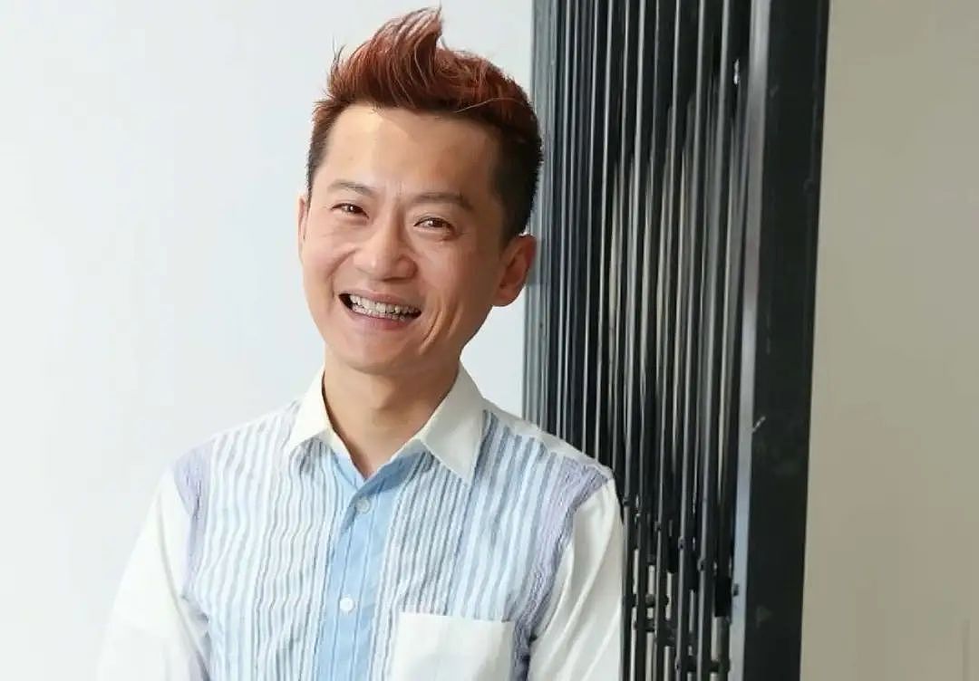 香港知名男歌手宣布离婚，移民国外和同性爱人相爱十几年（组图） - 2