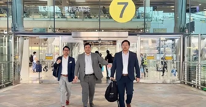 被指诈骗、洗钱，当了两个月和尚的王子再被驱逐！（组图） - 6
