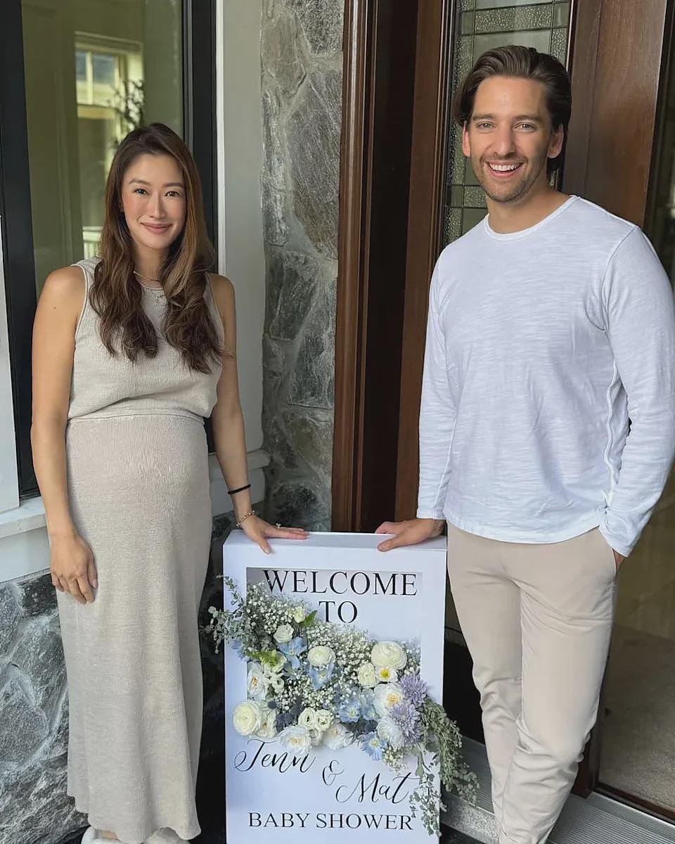 42岁谢婷婷携小7岁澳洲男友办二胎派对!9月孕肚戴钻石脐钉引争议(组图) - 2