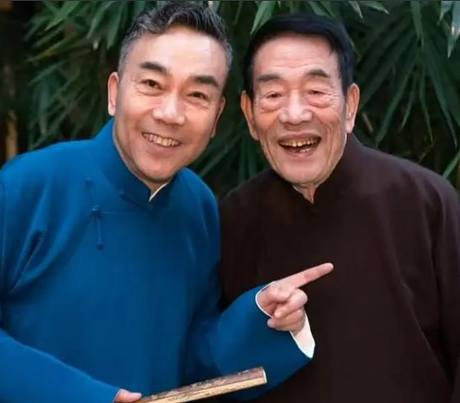 相声演员汪洋灵堂内涵杨少华儿子，杨议妻子发声：网友的眼睛雪亮（组图） - 12