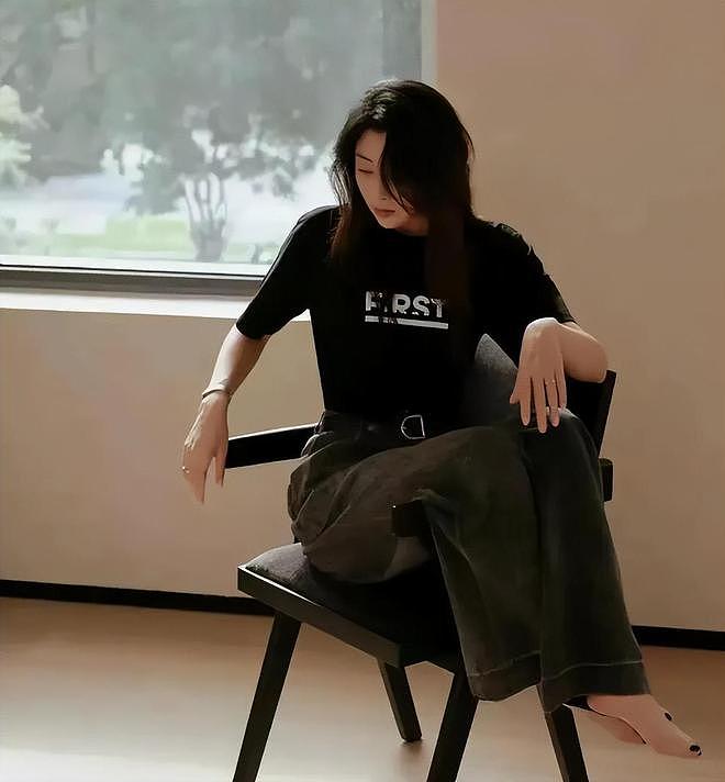 直到看完殷桃的家,终于明白她45岁却不着急结婚生子的原因了(组图) - 13