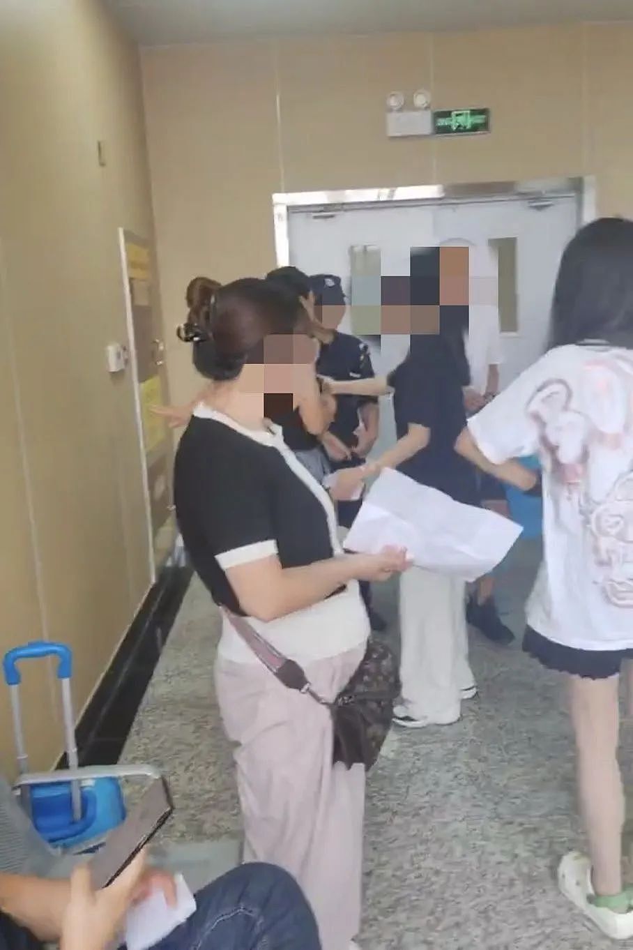 家长接到劝返电话“回甘肃去治”,幼儿血铅中毒事件更多细节曝光(组图) - 5