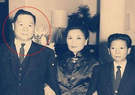 蒋介石去世当晚,宋美龄让医官给蒋经国打镇静剂,但没人敢动手(组图) - 3