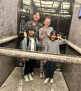 宣布正式结婚?年末举办小型婚礼,交往13年女友无人知!情场永动机终于封盘(组图) - 19