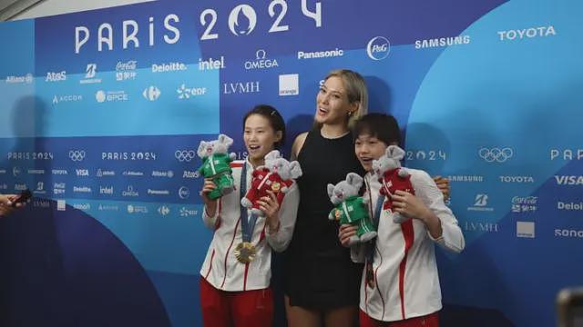 体坛造星：中国运动员如何顶着“饭圈”争议成为新一代顶流明星（组图） - 3