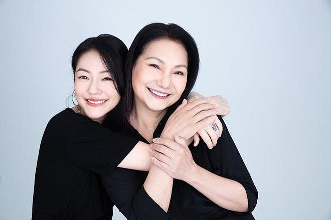 大S母亲丧女心痛，公开征人陪散步，无奈求助：有人可以救我吗？（组图） - 3