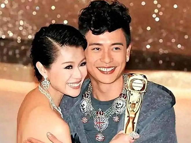 分手13年，自曝不婚不孕真相的黄宗泽，终究没给胡杏儿留一丝体面（组图） - 1