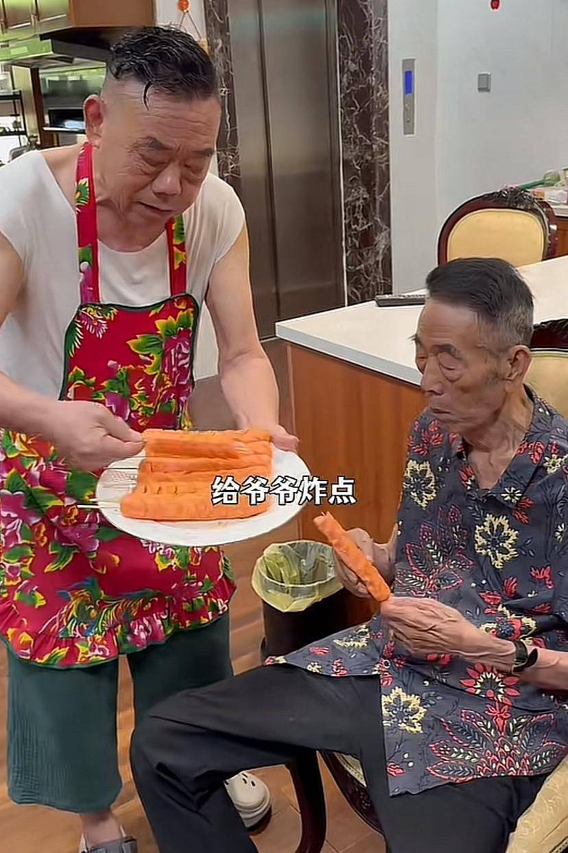 曹云金直播悼念杨少华，得知噩耗深感痛惜：我们也曾模仿他（组图） - 6