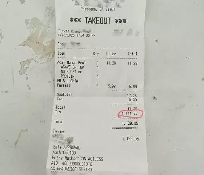 小费制度现漏洞，华人买杯果汁被扣千元小费要不回（图） - 1