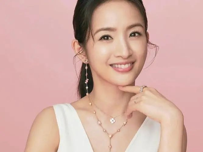 三次入狱，五次流产，老公多次出轨！她是台湾第一美女，却一把好牌打得稀烂！网友：“活该”（组图） - 17