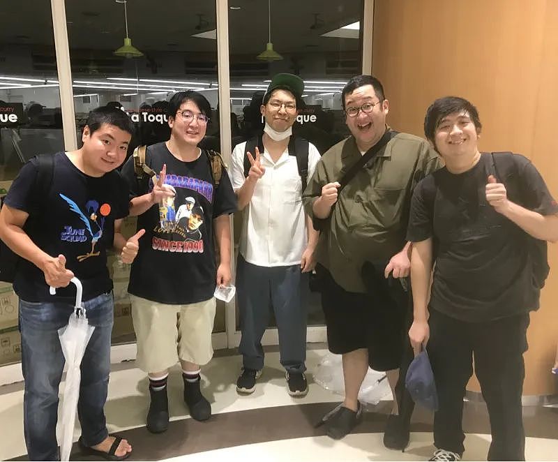 日本“出租丑男”爆红！曾流落菲律宾时薪仅480日元被野狗追，如今月接40单赚翻了…（组图） - 16