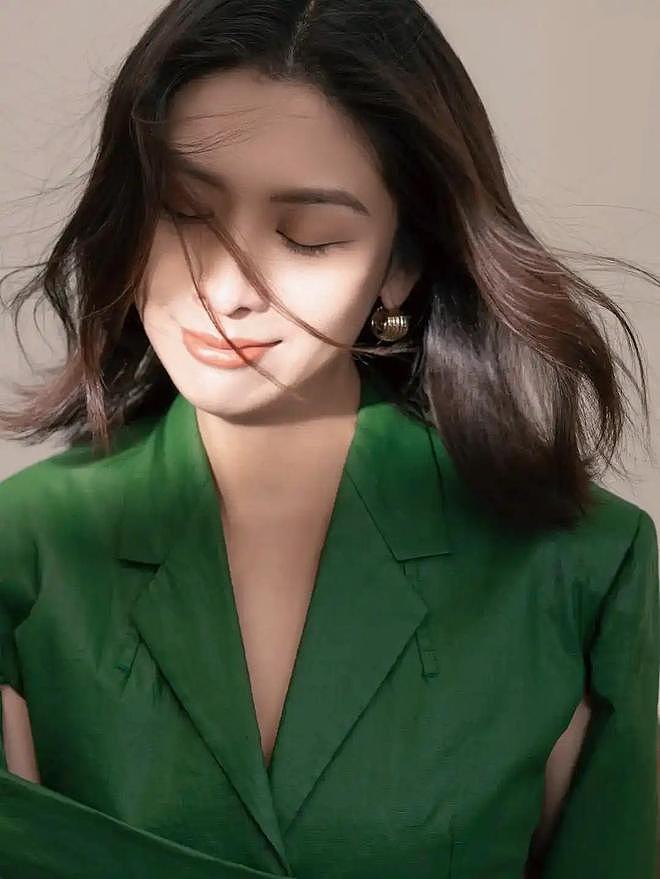 深陷抄袭风波!35岁华人美女作家周婉京在日自杀,遗言:做鬼也不放过你们(组图) - 1