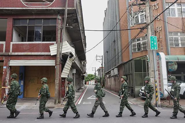 台湾提升军人待遇：加薪、搭机优惠为何引发争议？（组图） - 2