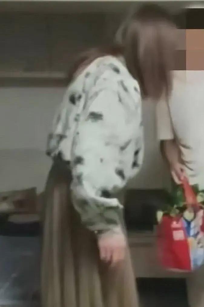 笑不活了！“南京红姐”事件，日本女装大佬都看呆了（组图） - 4