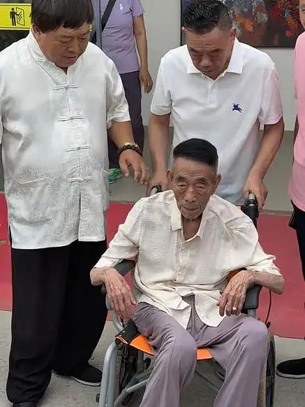 上午剪彩下午离世,94岁杨少华之死,我看见人性的黑洞(组图) - 2