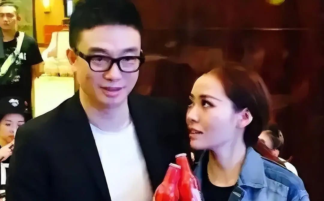 张靓颖：被骂擦边，也不装了（组图） - 20