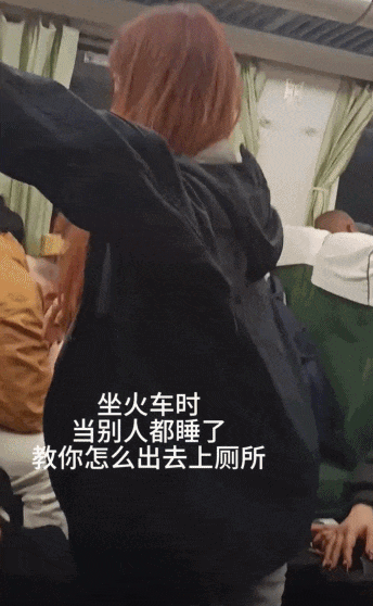 年轻人吐槽高铁二等座同价不同命，“F座堪比头等舱、B座不如站票”（组图） - 11