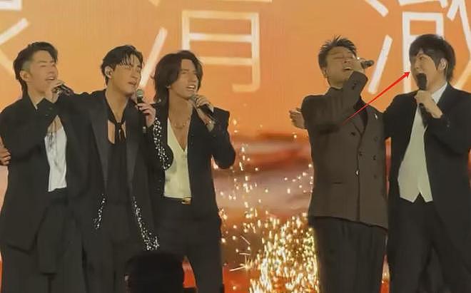 F4合体变“上春山2.0”，朱孝天服装站位都尴尬，曾公开承认不和（组图） - 8