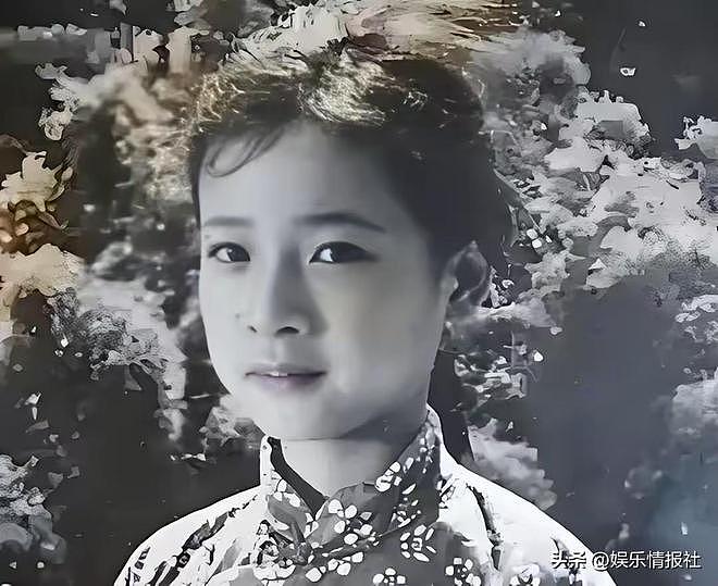 她是国家一级女演员，多次给坐轮椅丈夫戴绿帽，如今儿子也是演员（组图） - 16