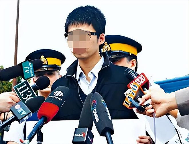 中国留学生锤杀母亲，父亲竟竖大拇指替其脱罪？岂料自己就是他下个目标...（组图） - 5