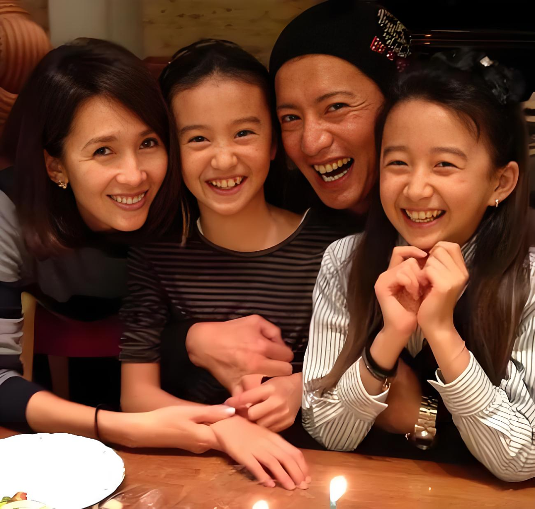 木村拓哉女儿大翻车！凭烂片获奖被嘲“水后”，嘲天灾炫富还拍“辱日”广告？网友：强捧灰飞烟灭…（组图） - 8