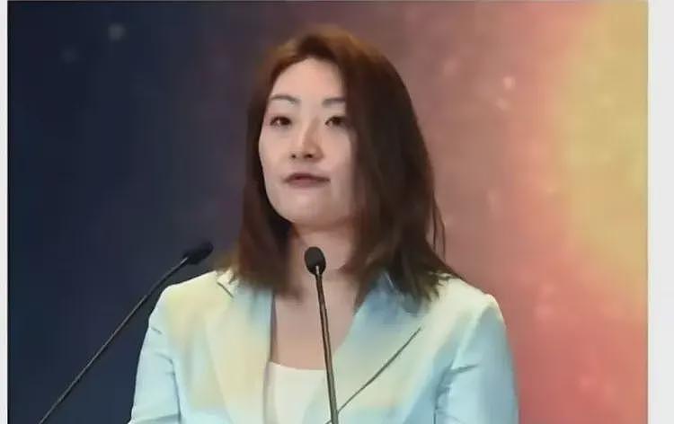 网传宗庆后3个私生子均为美国籍！或因20亿美元遗产纠纷与宗馥莉对簿公堂（组图） - 3