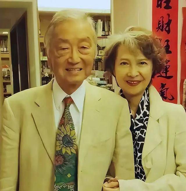 从谢贤到秦祥林，萧芳芳情史曝光，曾遭家暴果断离婚终遇真爱（组图） - 11