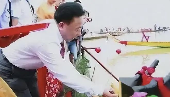 惊呆！包养10个情妇，生11个私生子，75岁还想继续生（组图） - 9