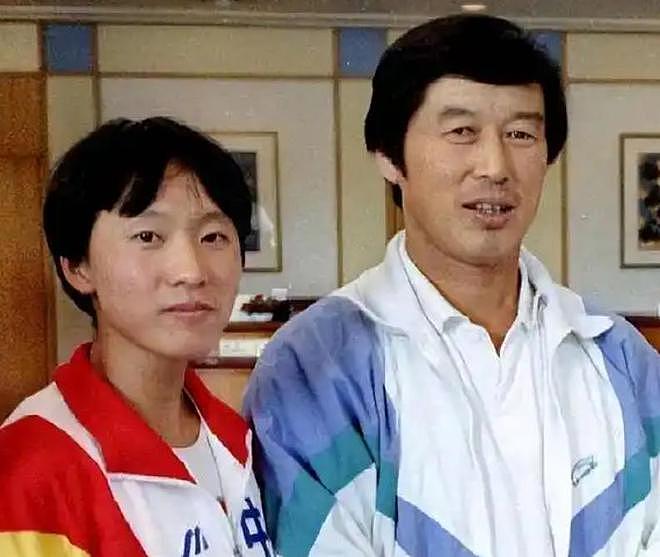 退休移居美国,三婚两离,52岁的“东方神鹿”王军霞,如今怎样(组图) - 6