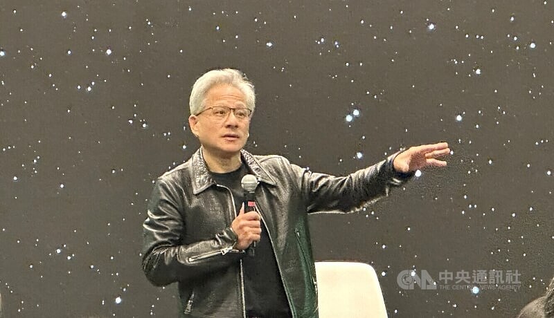 黄仁勋：美国再工业化是正确的，有助台湾缓解压力（图） - 1