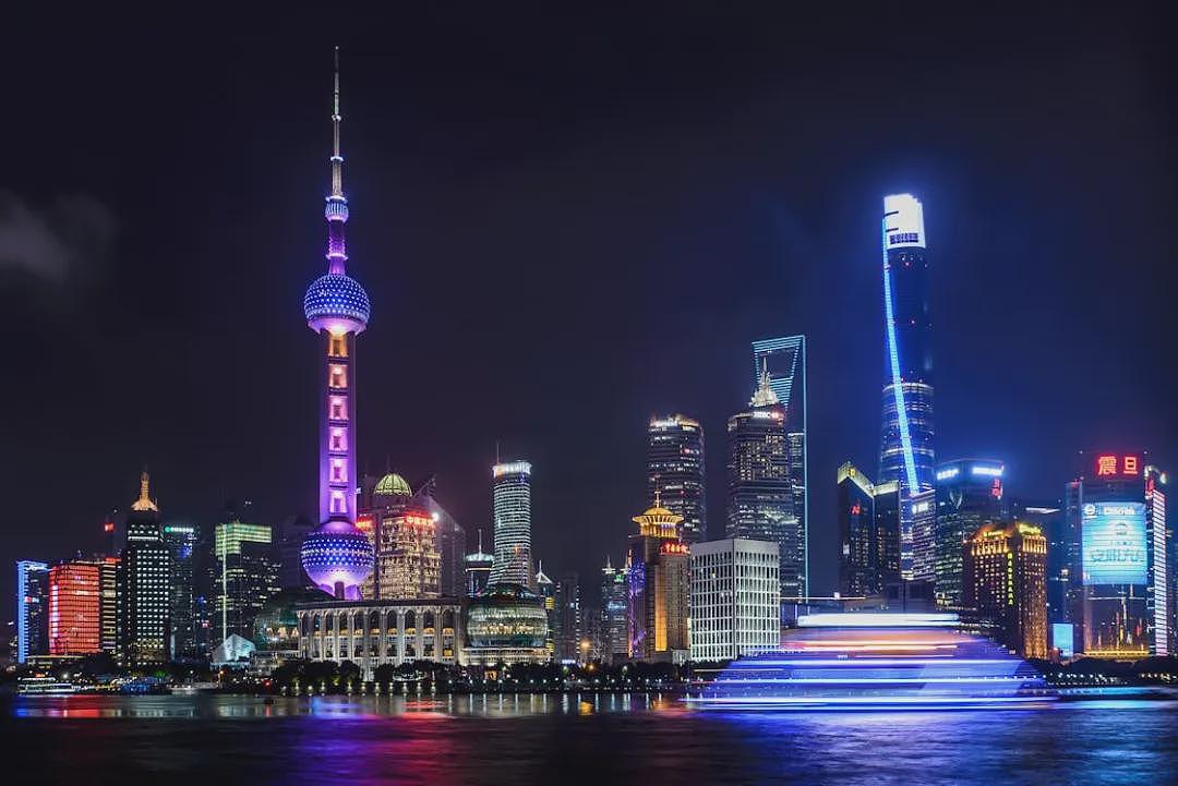 免签政策利好推动赴华旅游热，中国成澳人最新向往之地！澳女跟团10天惊呼：太便宜了…（组图） - 2