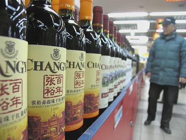 茅台的“难兄难弟”，被逼到悬崖边（组图） - 26
