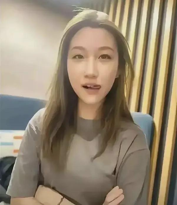 热议！外籍男Zeus发帖辟谣，全网斥责大连工大，欠李欣莳一个道歉（组图） - 1