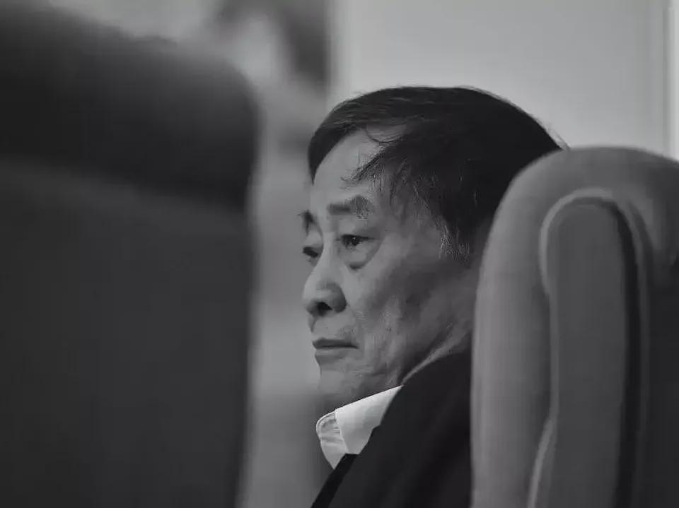 布鞋首富的双面人生：宗庆后340亿遗产争夺战（组图） - 1