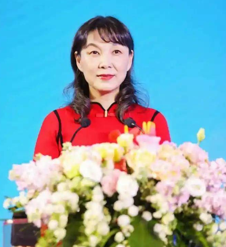 更多信息曝光!娃哈哈百亿遗产大战,宗馥莉被“同父异母”弟妹起诉,母亲竟是…(组图) - 2