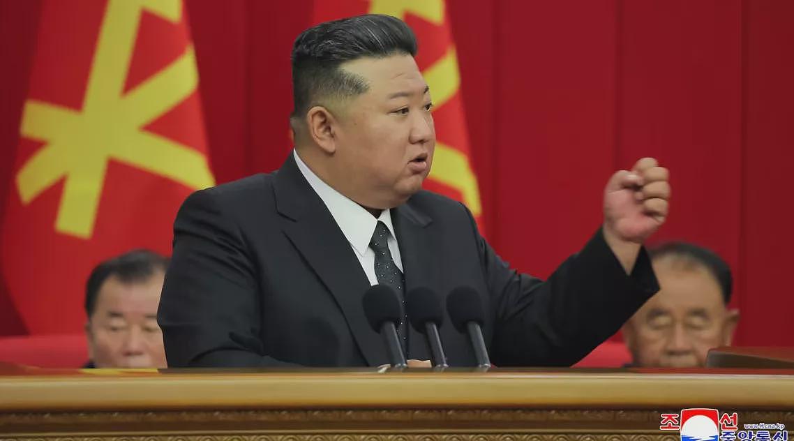 朝鲜警告:将对美日韩威胁采取军事行动(图) - 1