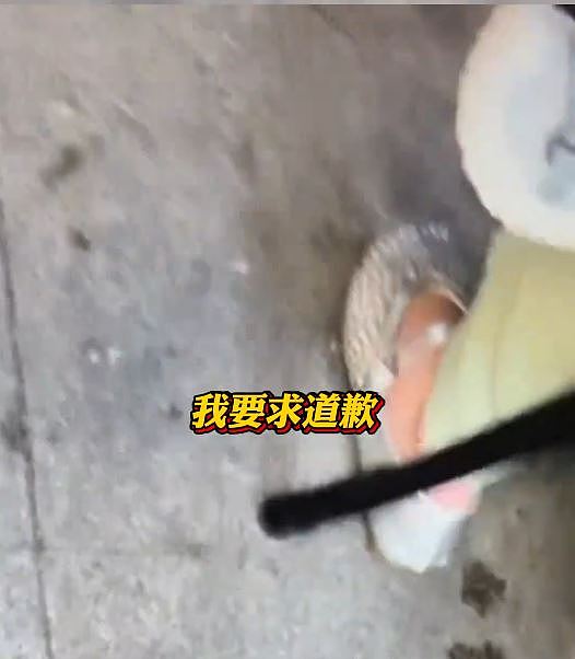 安徽女遭童子射尿弄污衣服，反遭怪兽家长骂尿碰到又如何（组图） - 2