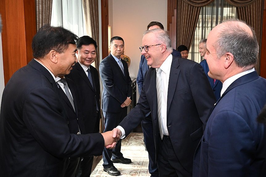 阿尔巴尼斯出席澳中钢铁减碳圆桌会议（组图） - 1