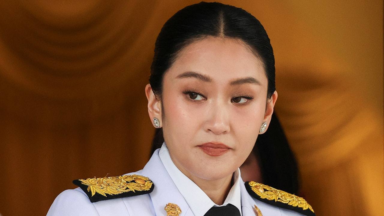 泰国最新民调：80%泰国人希望佩通坦下台，或解散国会（组图） - 1