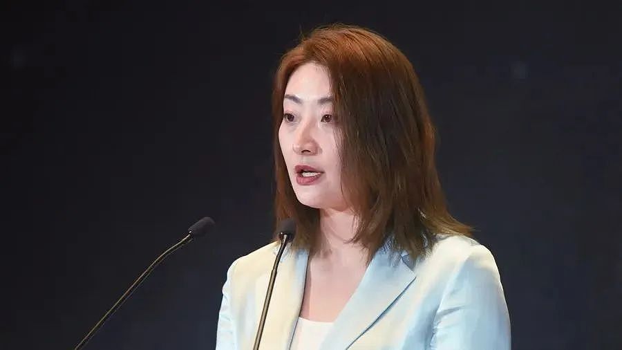更多细节披露！3人自称是宗庆后非婚生子女，母亲疑为娃哈哈前高管，娃哈哈回应（组图） - 2